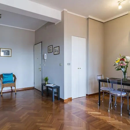 Corso Como Stylish Flat Milan